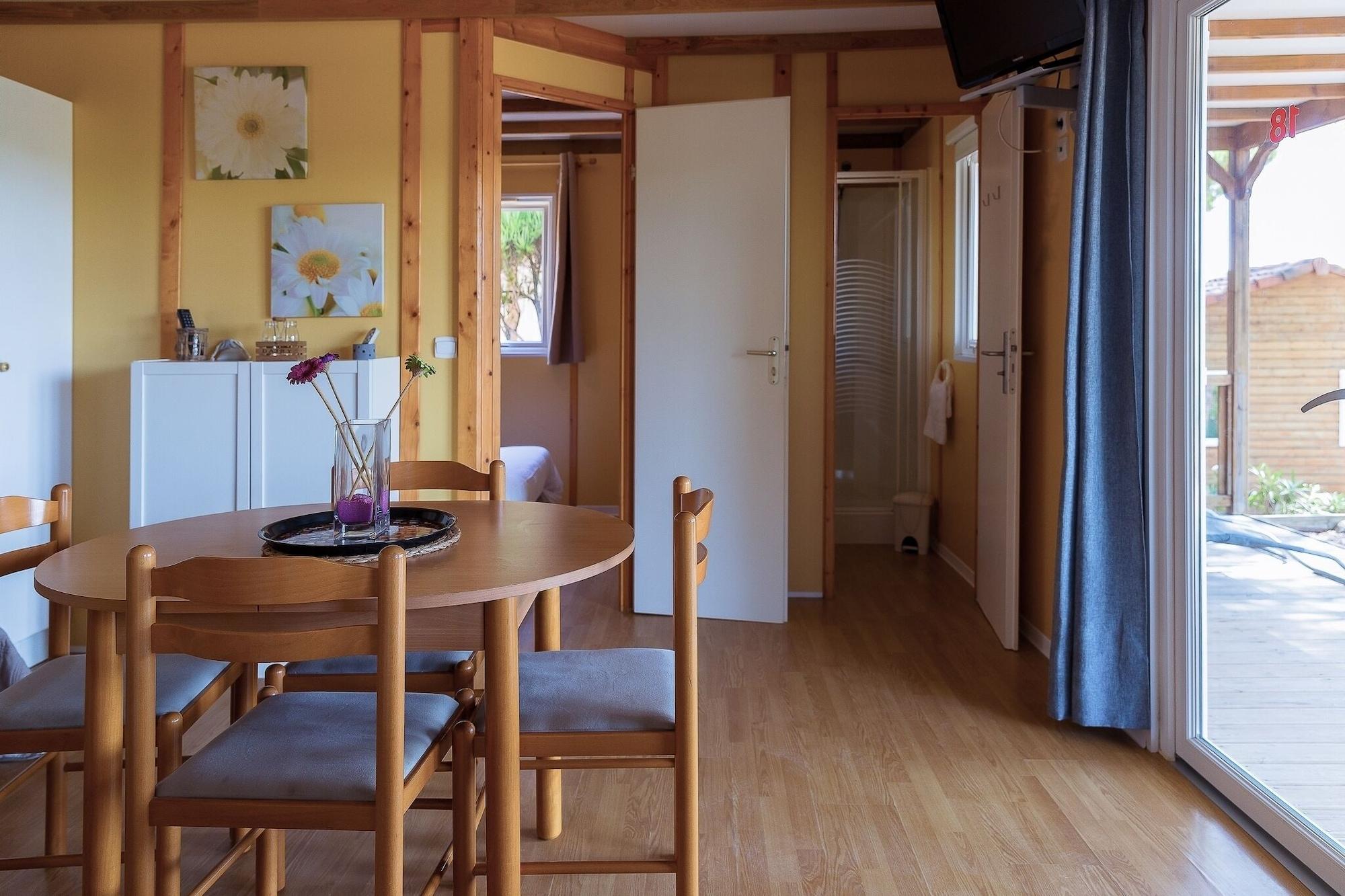Residence Casarina Бонифачо Екстериор снимка
